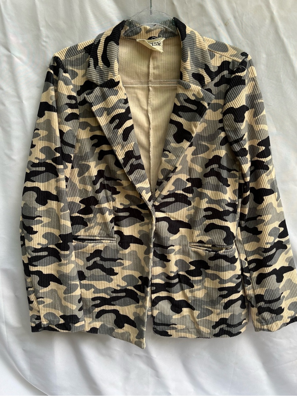 Savanna Jane Camouflage Corduroy Blazer in Beige and Black M